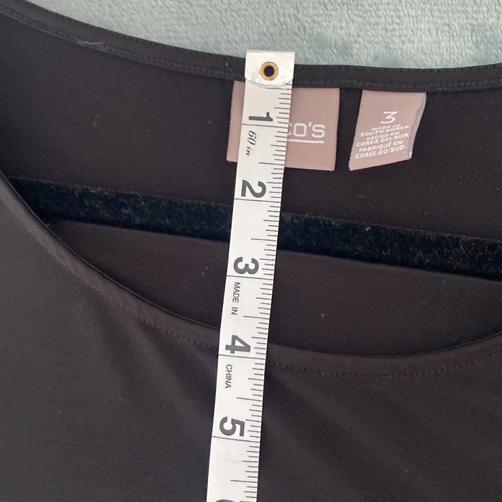 Chico’s Black short sleeve stretchy top with tie on side Chico size 3 or XL - Picture 11 of 13